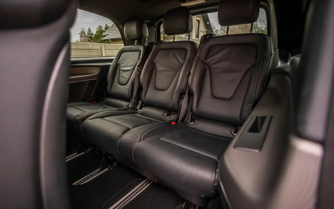 Mercedes-Benz Klasa V cena 165900 przebieg: 190000, rok produkcji 2015 z Złoty Stok małe 781